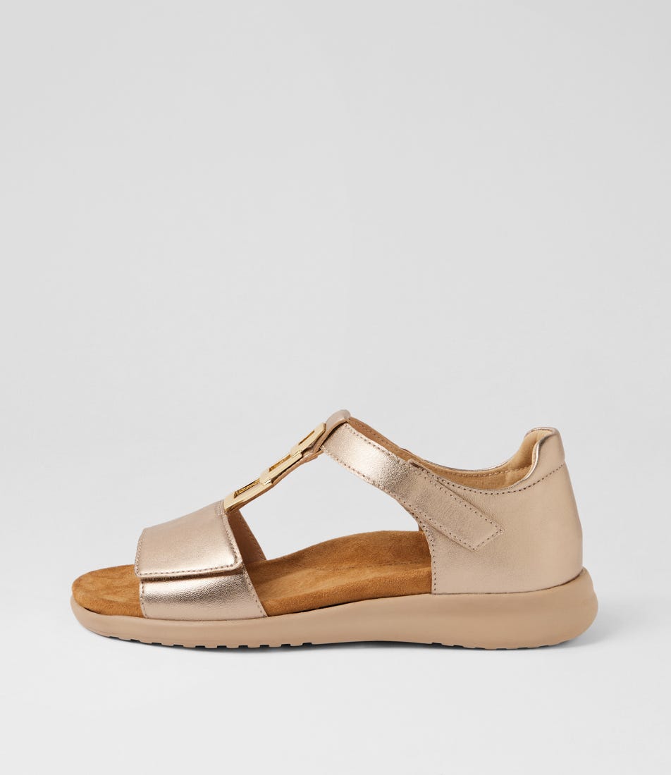Briel Xw Champagne Almond  Leather Sandals