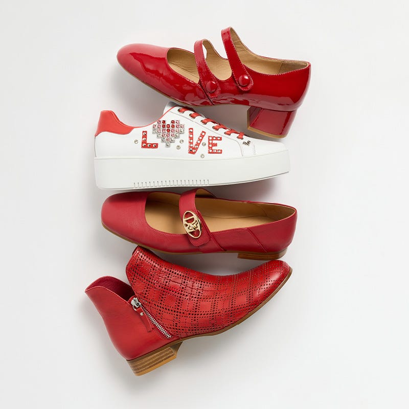TRENDING RED